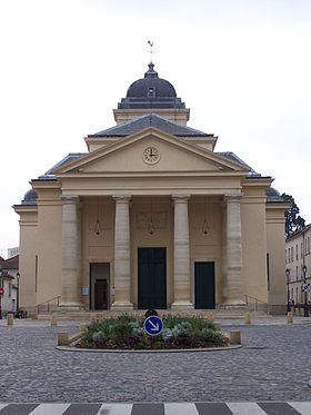 Image illustrative de l'article Église Saint-Symphorien (Versailles)