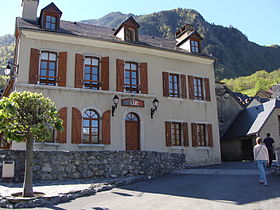 Image illustrative de l'article Viella (Hautes-Pyrénées)