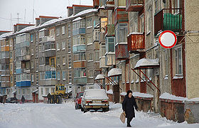 Vue d'une rue typique de Vorkouta (hiver 2007)
