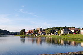 Saint-Sernin-du-Bois, vu du barrage