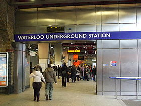 Waterloo tube stn entrance.JPG