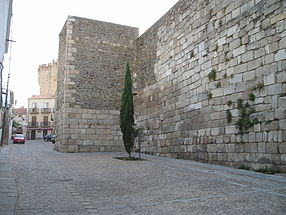 Coria : les murailles de la ville