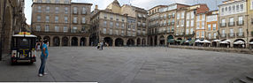Ourense : La place Praza Maior du centre historique.