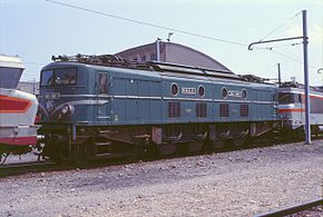  La 2D2-9108 au dépôt de Villeneuve-Saint-Georges le 26/05/1985.