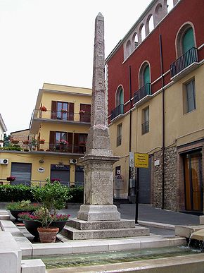 Benevento-Obelisco.jpg