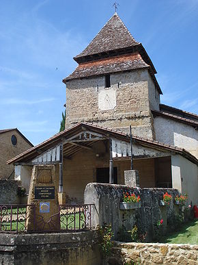Église et balise pèlerinage de Saint-Jacques-de-Compostelle