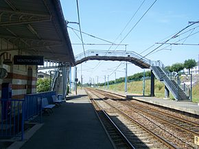 La ligne en gare de Montrichard, en direction de Tours.
