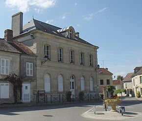 Mairie Avilly-Saint-Léonard.jpg