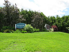 Town of Austin, Quebec.JPG