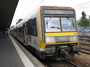  La Z 92061-62 du TER Nord-Pas-de-Calais stationnée en gare d'Arras.