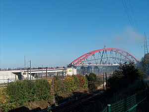 Bruxelles - Pont ferroviaire de Schaerbeek 30-10-2005 (1).jpg