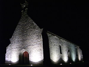 Chapelle de Mangolérian de nuit.jpg