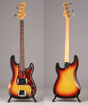 Guitare basse de marque Fender et de type Precision.