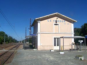Gare du Verdon (sur Mer).JPG
