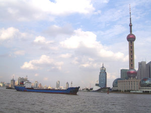 Huangpu River-The Bund.JPG