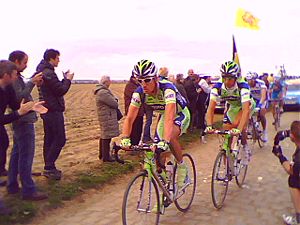 Liquigas Paris-Roubaix 2008.jpg