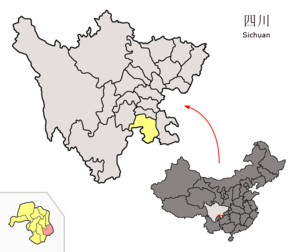 Localisation du xian de Xingwen (en rose) dans la préfecture de Yibin (en jaune)