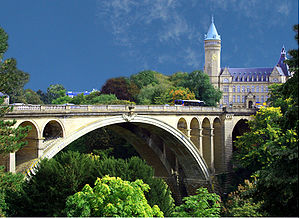 Luxembourg Pont Adolphe.jpg