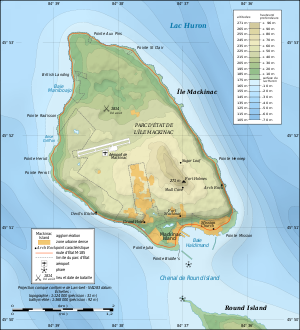 Mackinac Island topographic map-fr.svg