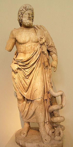Statue d'Asclépios, trouvée dans le sanctuaire d'Épidaure (Musée national archéologique d'Athènes)