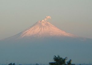 Vue des versants du Popocatépetl