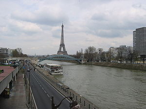 Rouelle-bridge.jpg