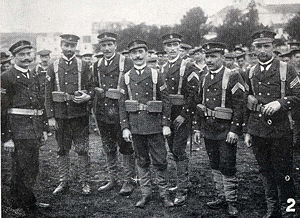 Sargentos de marinha expedicionários 15 de Maio de 1907.jpg