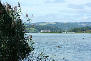 Wasserkraftwerk Klingnau.JPG