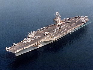 USS Nimitz, le navire tête de classe (1997).