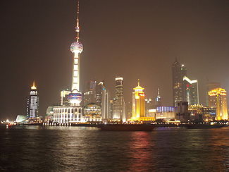 Shanghai Pudong by night.jpg