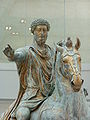 Statua Marco Aurelio Musei Capitolini Fronte.JPG