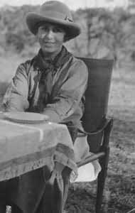 Karen Blixen en 1918 au Kenya